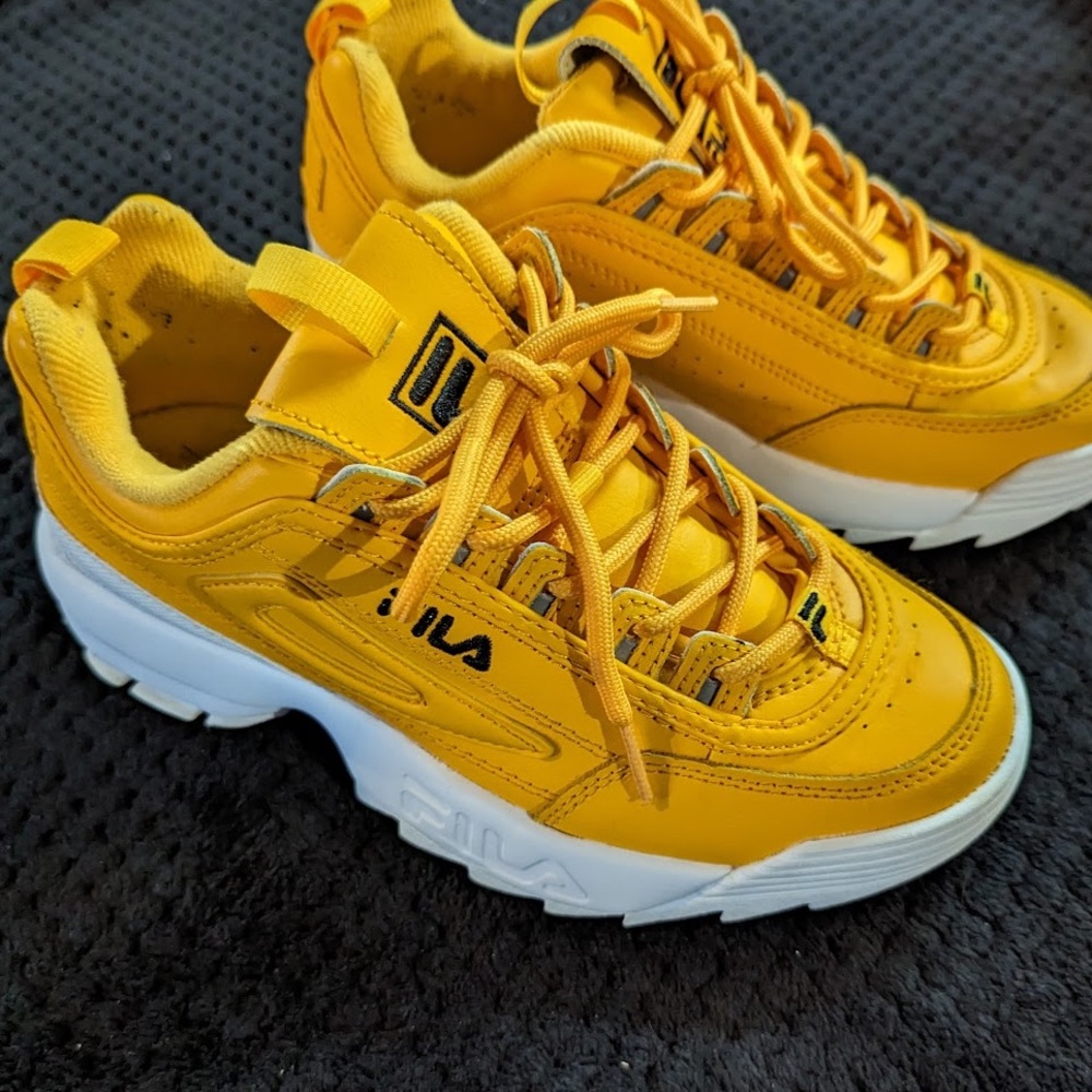 Fila Disrupters size 7.5 womens